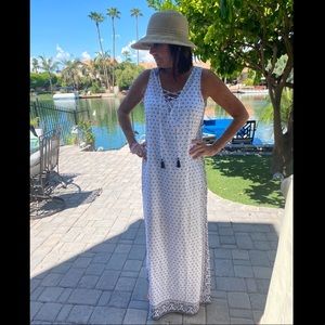 Vineyard Vines Women’s Swimsuit Cover Up